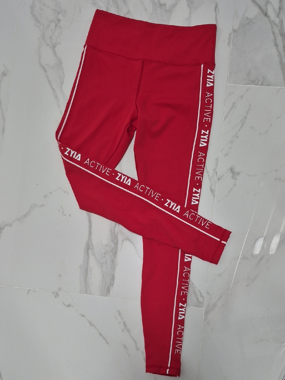 ZYIA Active Ladies Red Performance Leggings with Side Logo . Ligjt And Tight 6/8